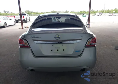 2014 Nissan Altima 2.5/S/Sv/Sl из США, поврежденный, VIN 1N4AL3AP8EC193048